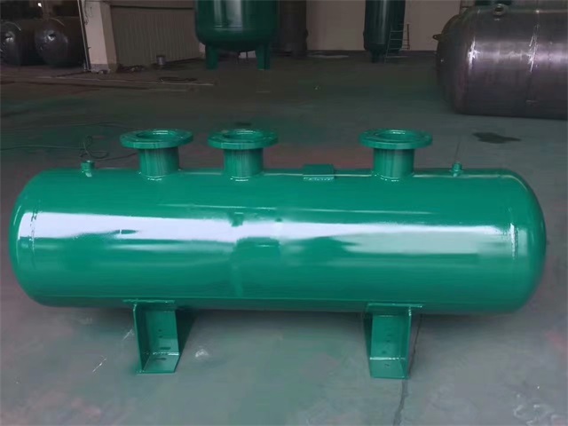 绩溪绩溪绩溪蒸汽分气缸1.jpeg
